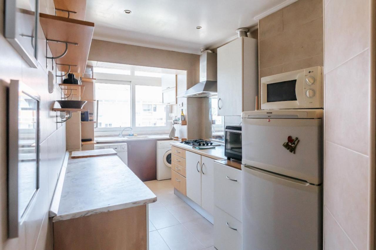 Cascais - Carcavelos Beach Apartment Εξωτερικό φωτογραφία