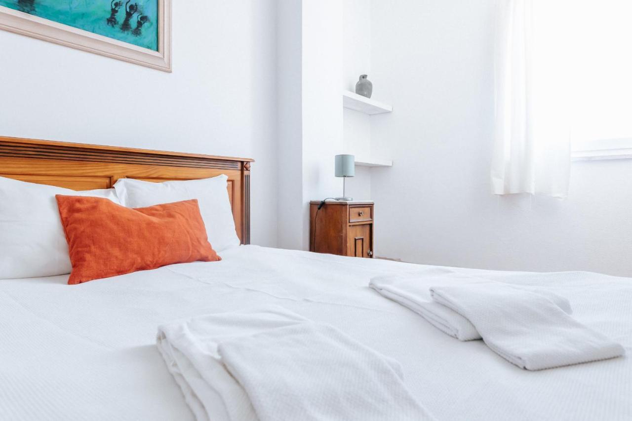 Cascais - Carcavelos Beach Apartment Εξωτερικό φωτογραφία