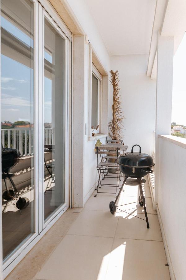 Cascais - Carcavelos Beach Apartment Εξωτερικό φωτογραφία